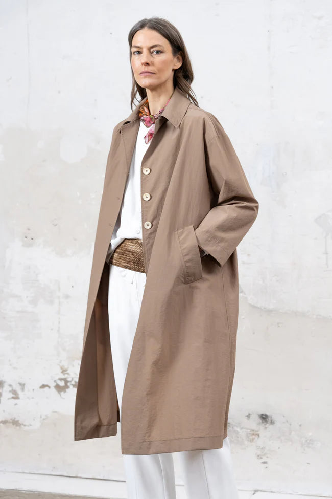 Gabardina de camello de Marfil